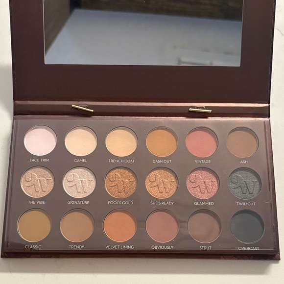 Nine West Metallic Pink Clutch with Gold Chain - Picture 4 of 9